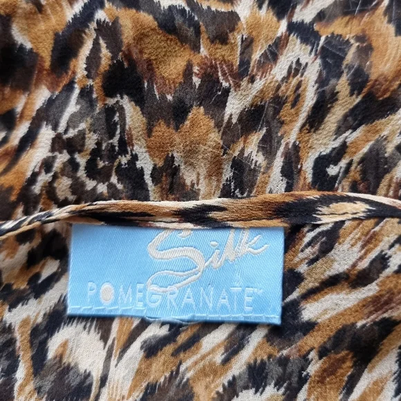 SILK POMEGRANATE Womens Kaftan Top One Size Brown Animal Print Beaded - Picture 10 of 11